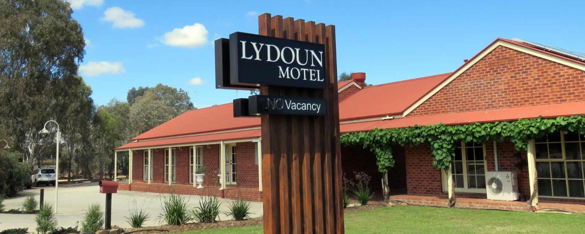 The Lydoun Motel Chiltern Bagian luar foto